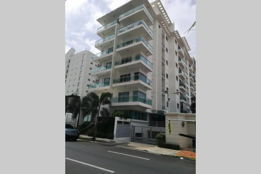 Luxury Apartment G4 Torre Armonia 17 Piantini Santo Domingo